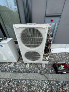 室外機ファンモーター交換